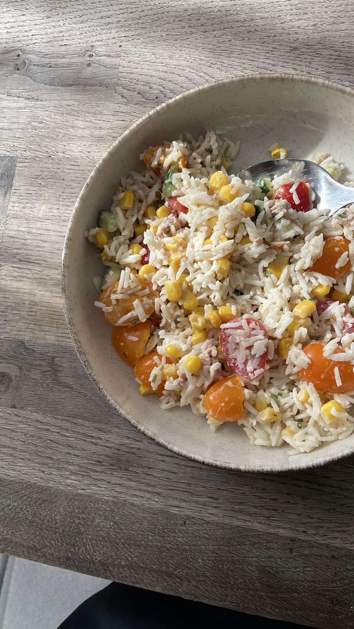 Salade de riz au thon très peu calorique