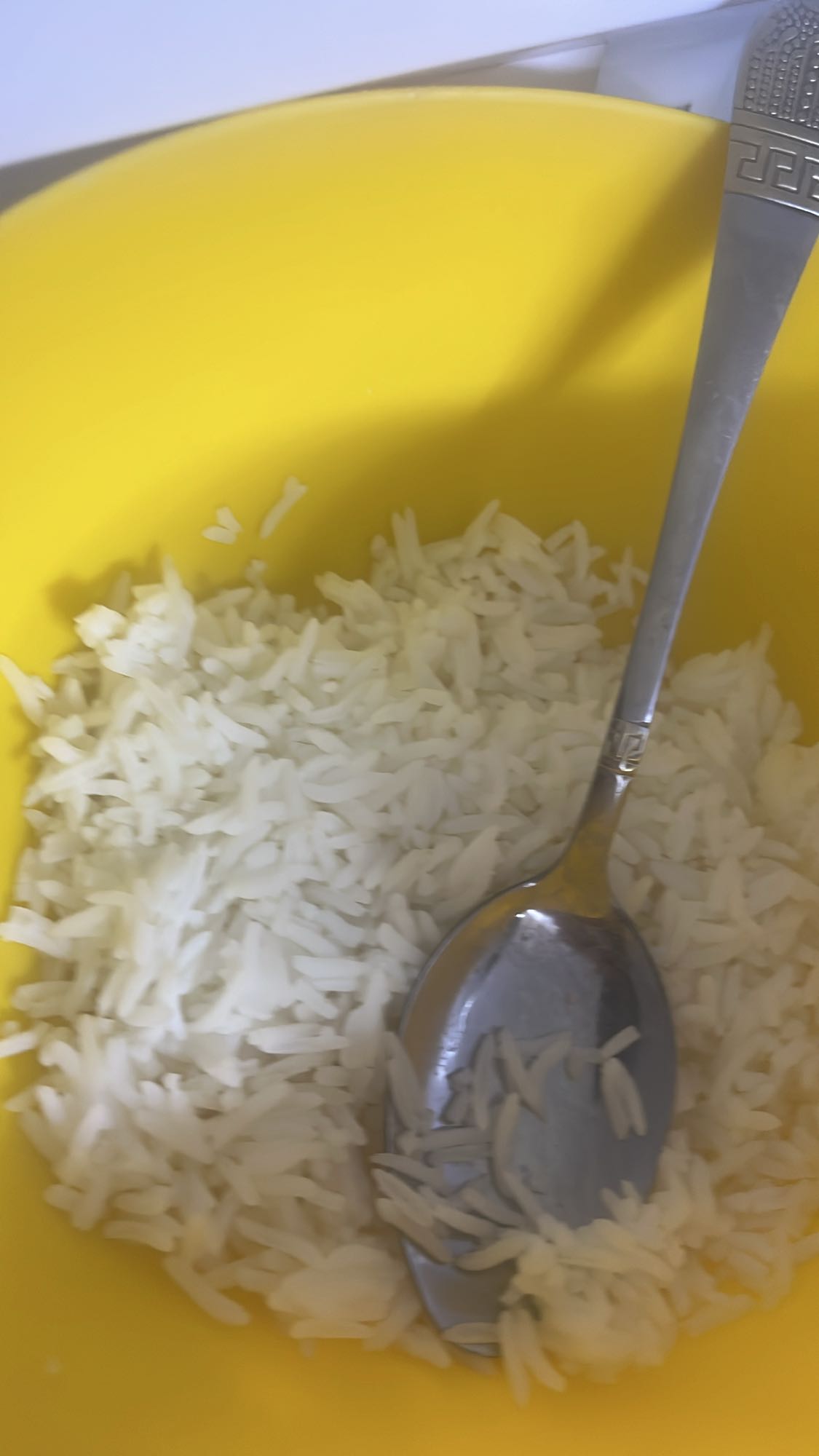 Sade beyaz pirinç