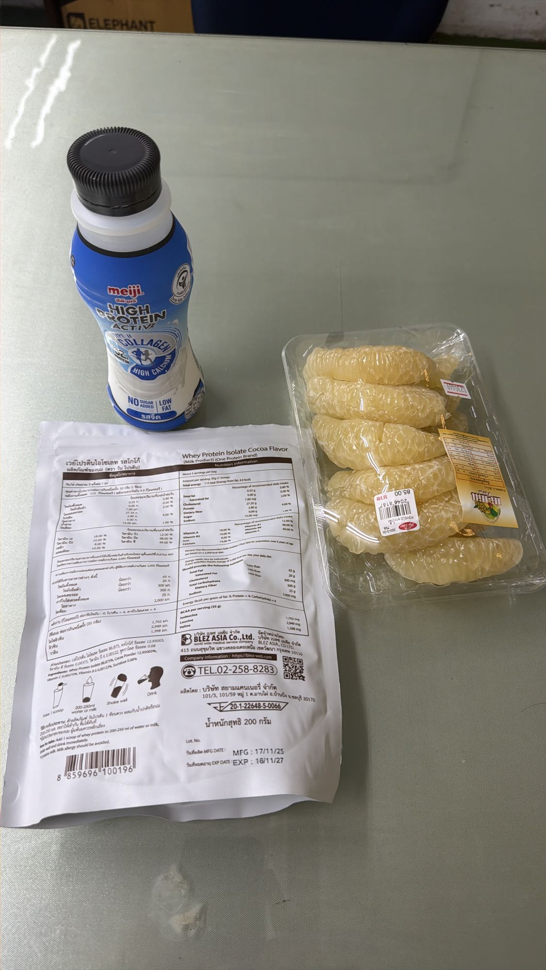 pomelo e bevande proteiche