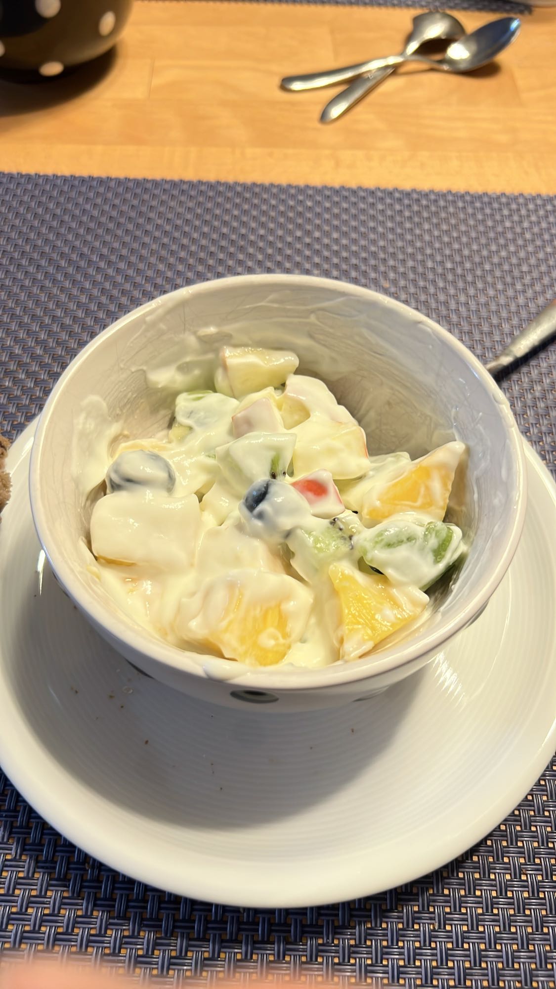 Obstsalat mit Joghurt