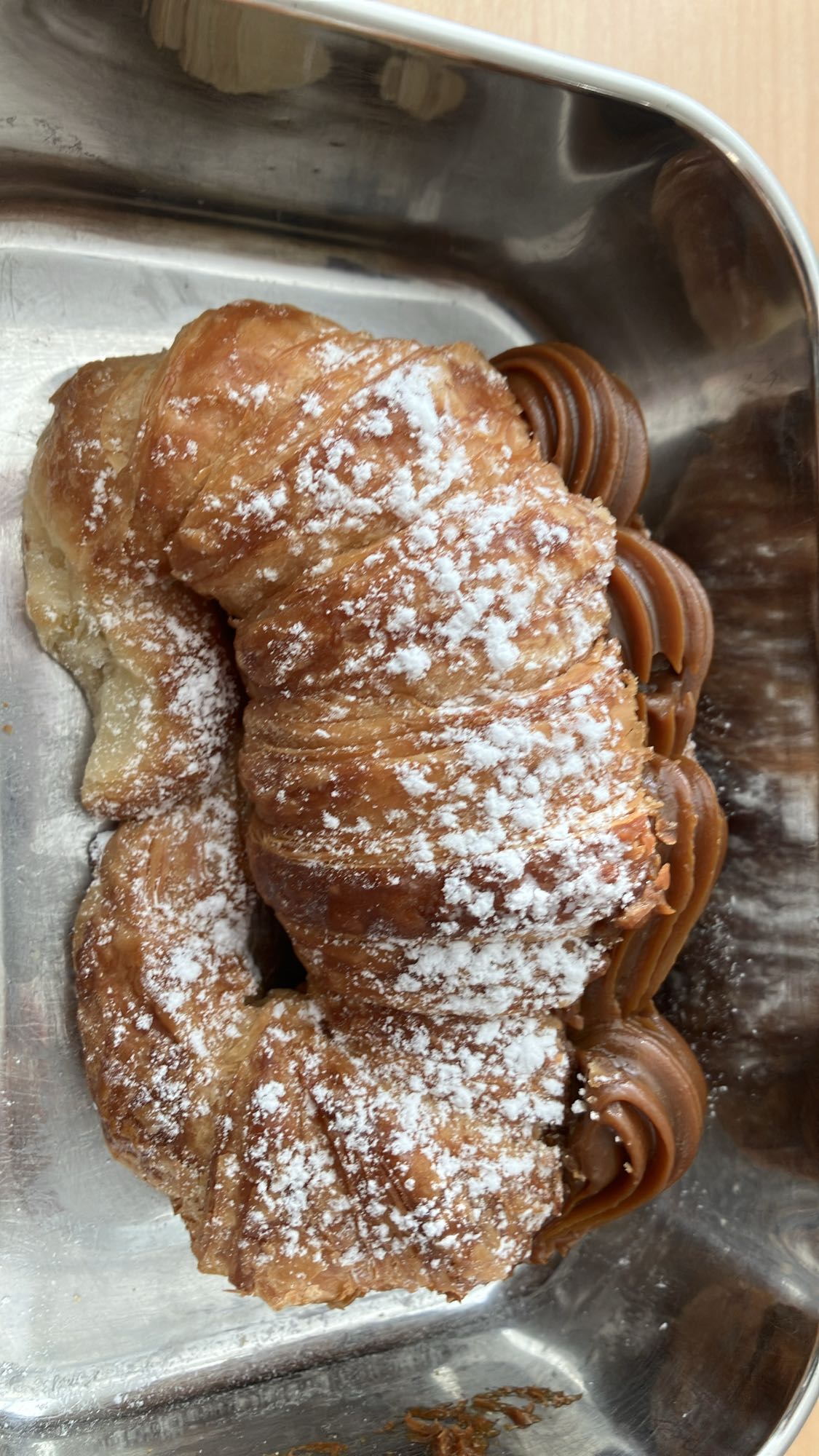 Croissant com doce de leite
