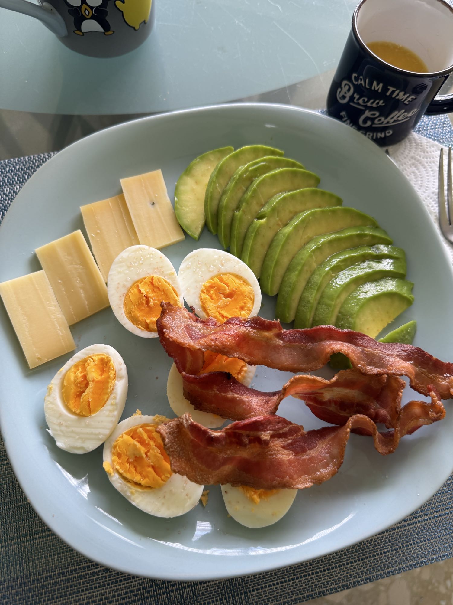 desayuno con aguacate