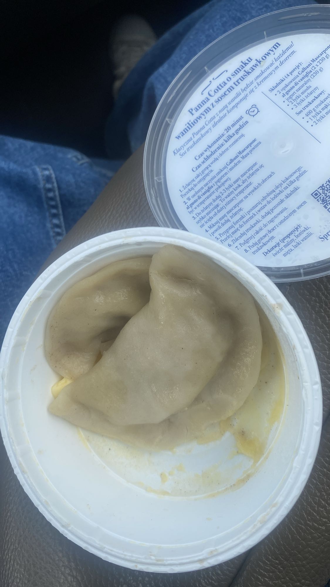 Panna cotta z pierogami