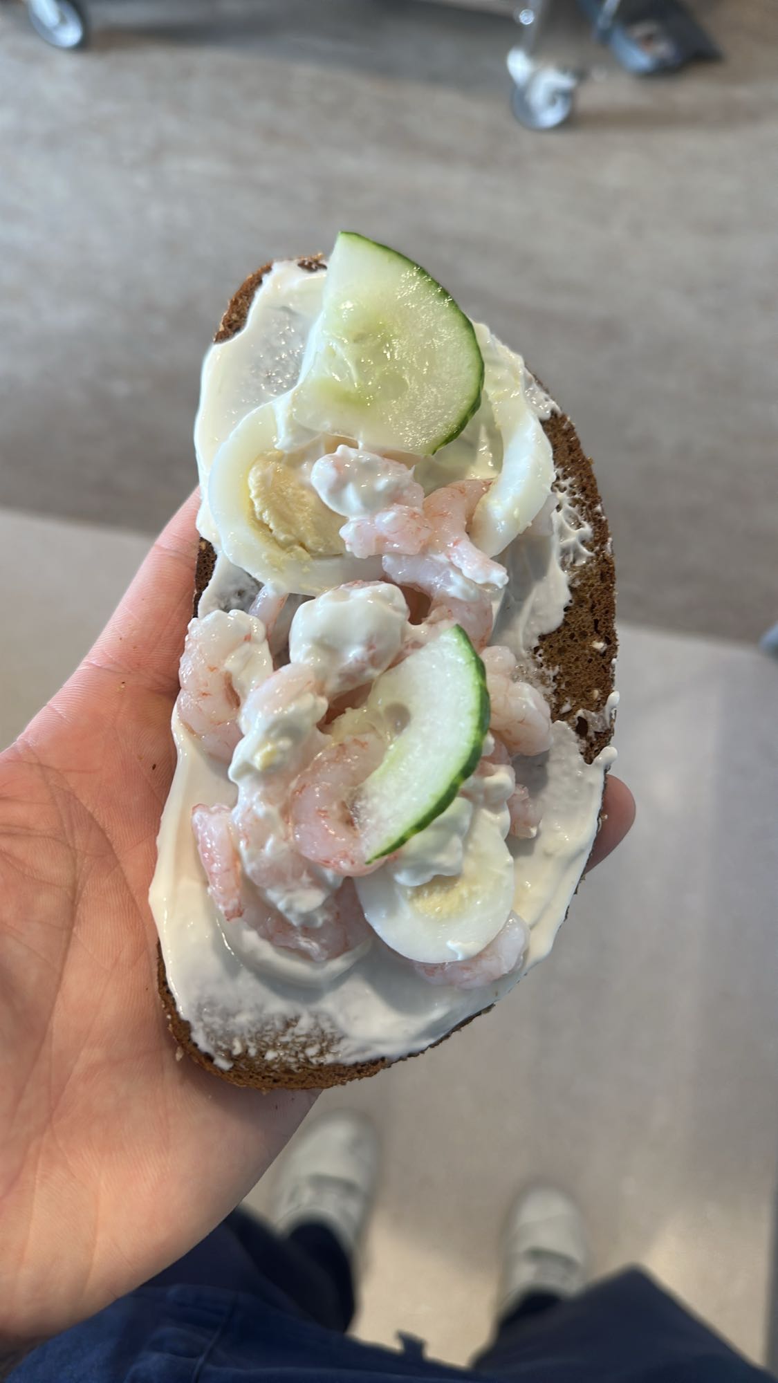 Räkmacka med ägg