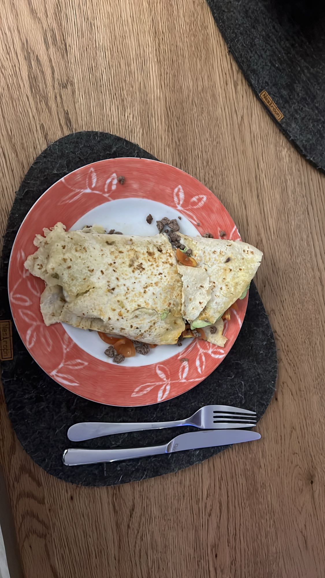 Omelette con carne