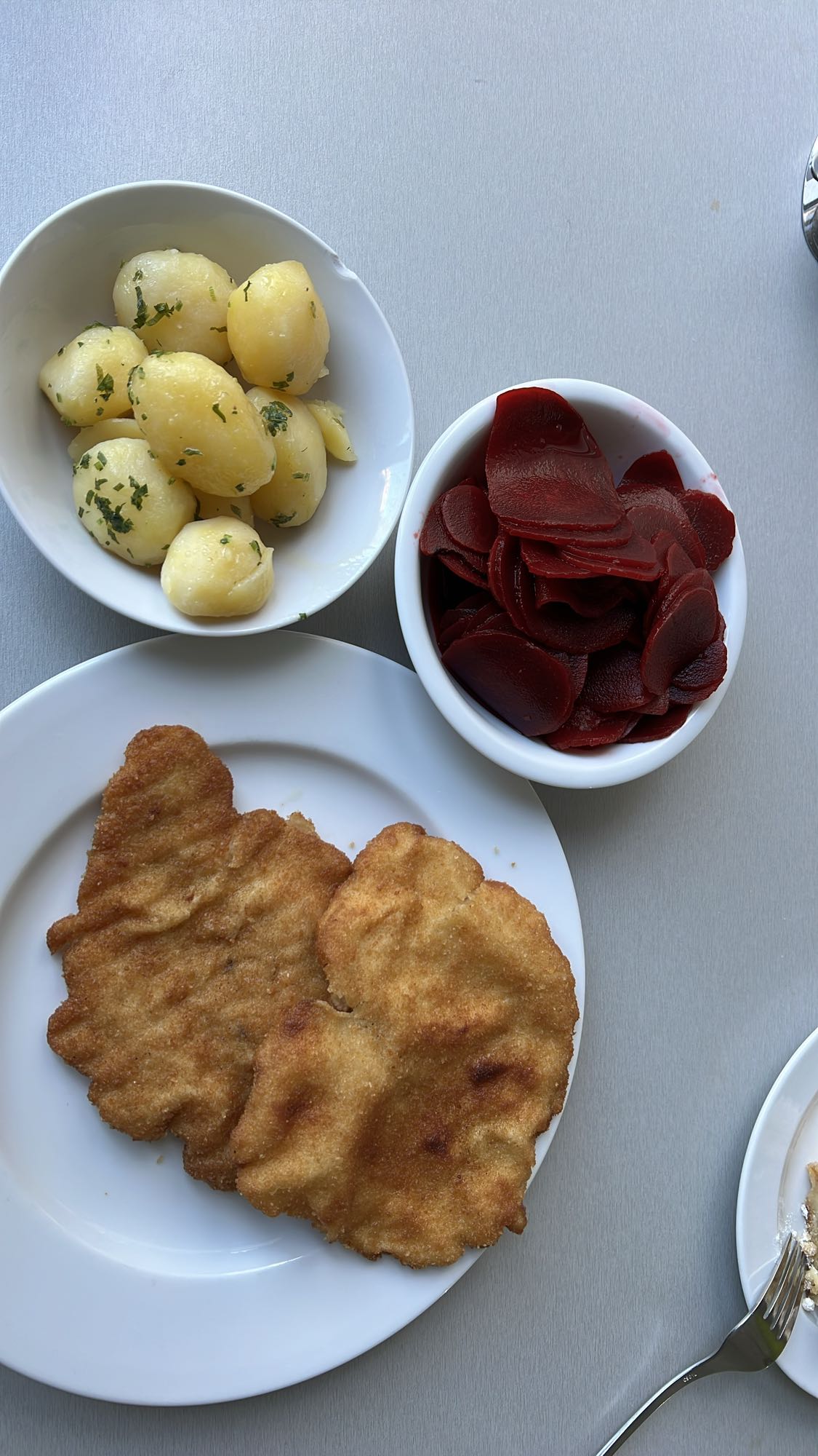 Kotlet z ziemniakami