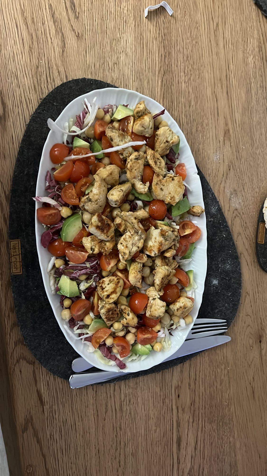 Insalata pollo e ceci