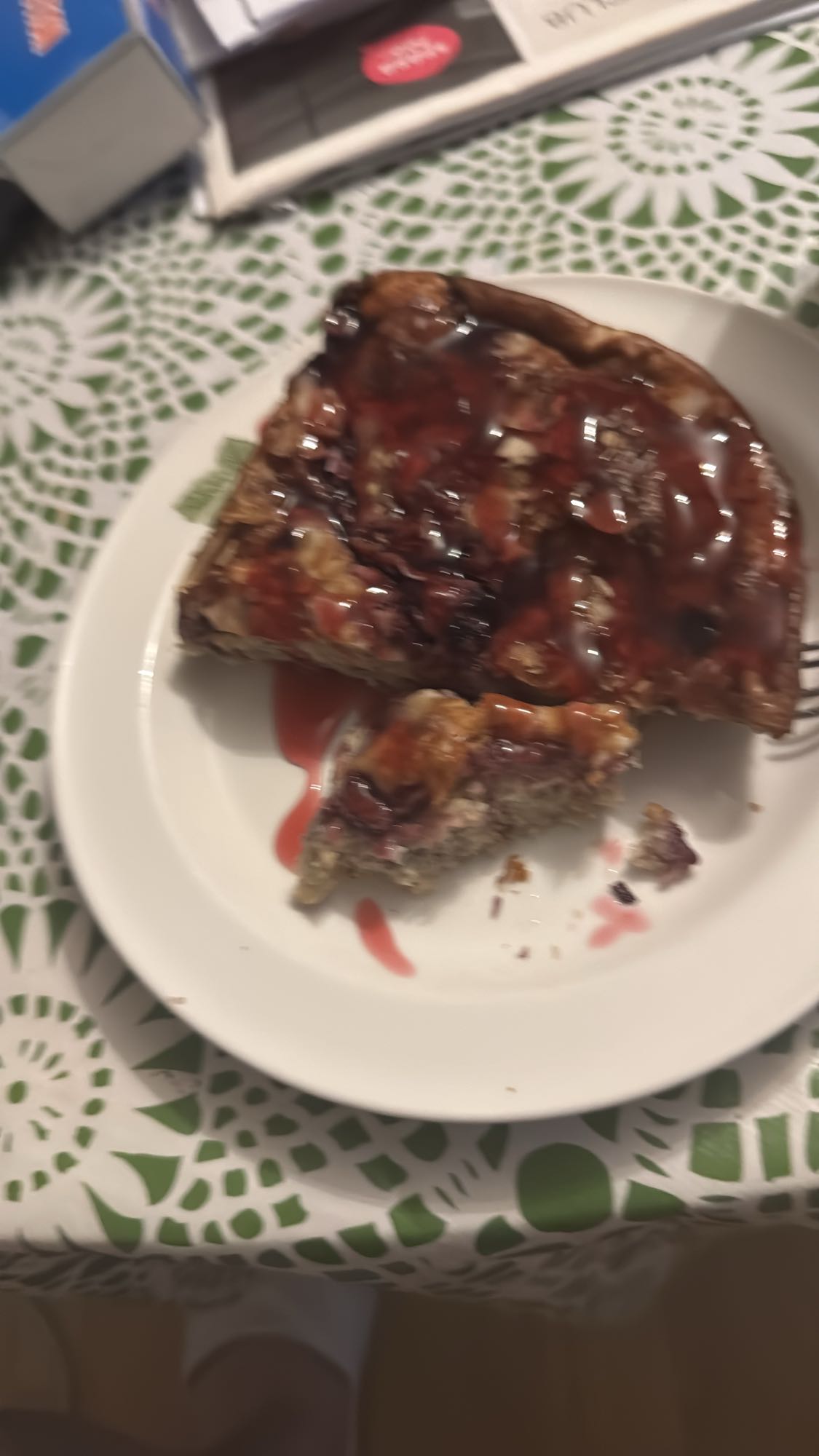 Bärpaj med sås