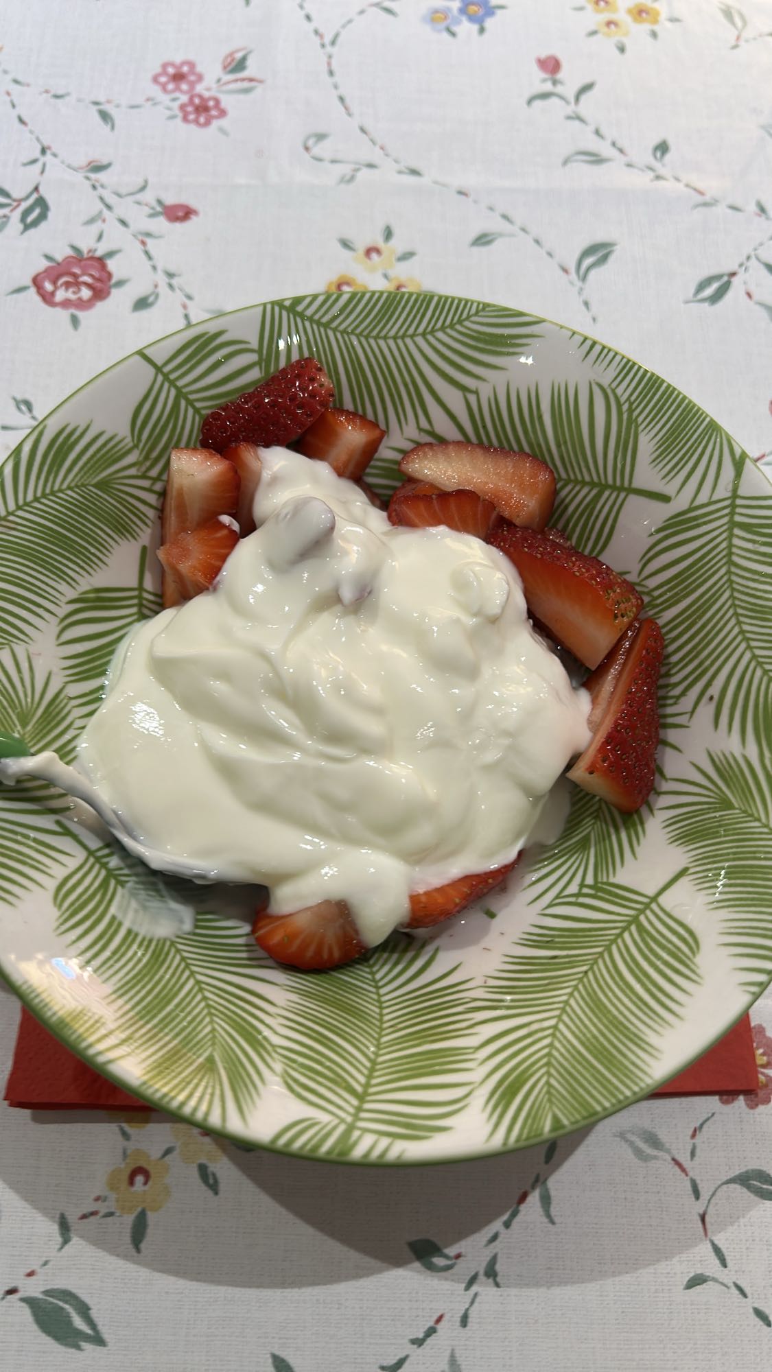 Fragole con yogurt
