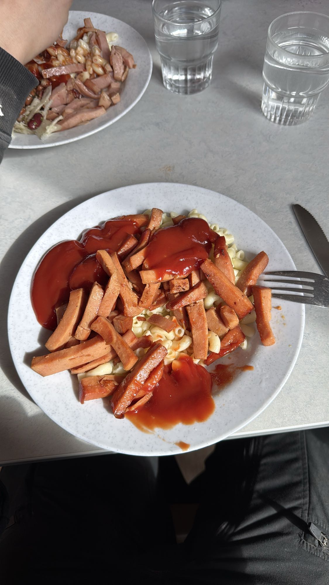 Makaron med korv