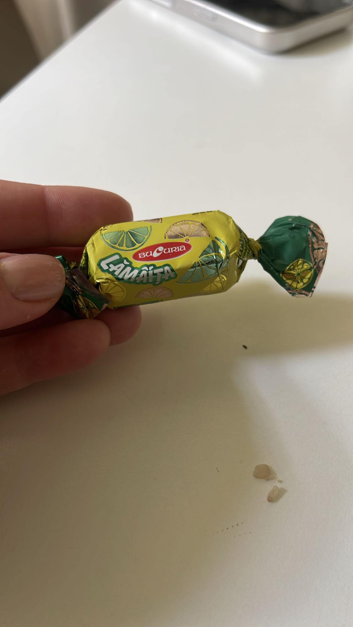 Лимонная конфета