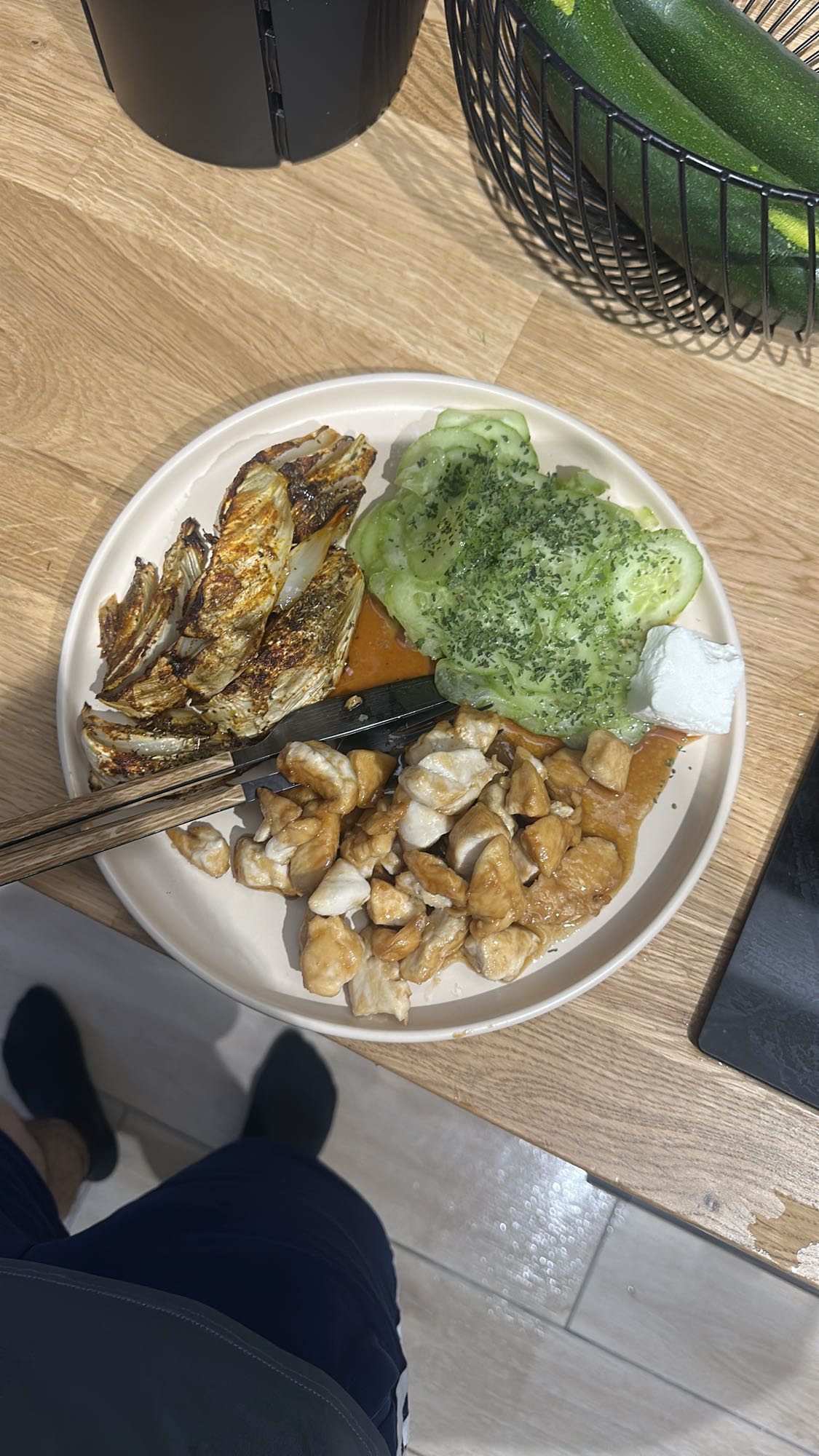 Poulet fenouil concombre