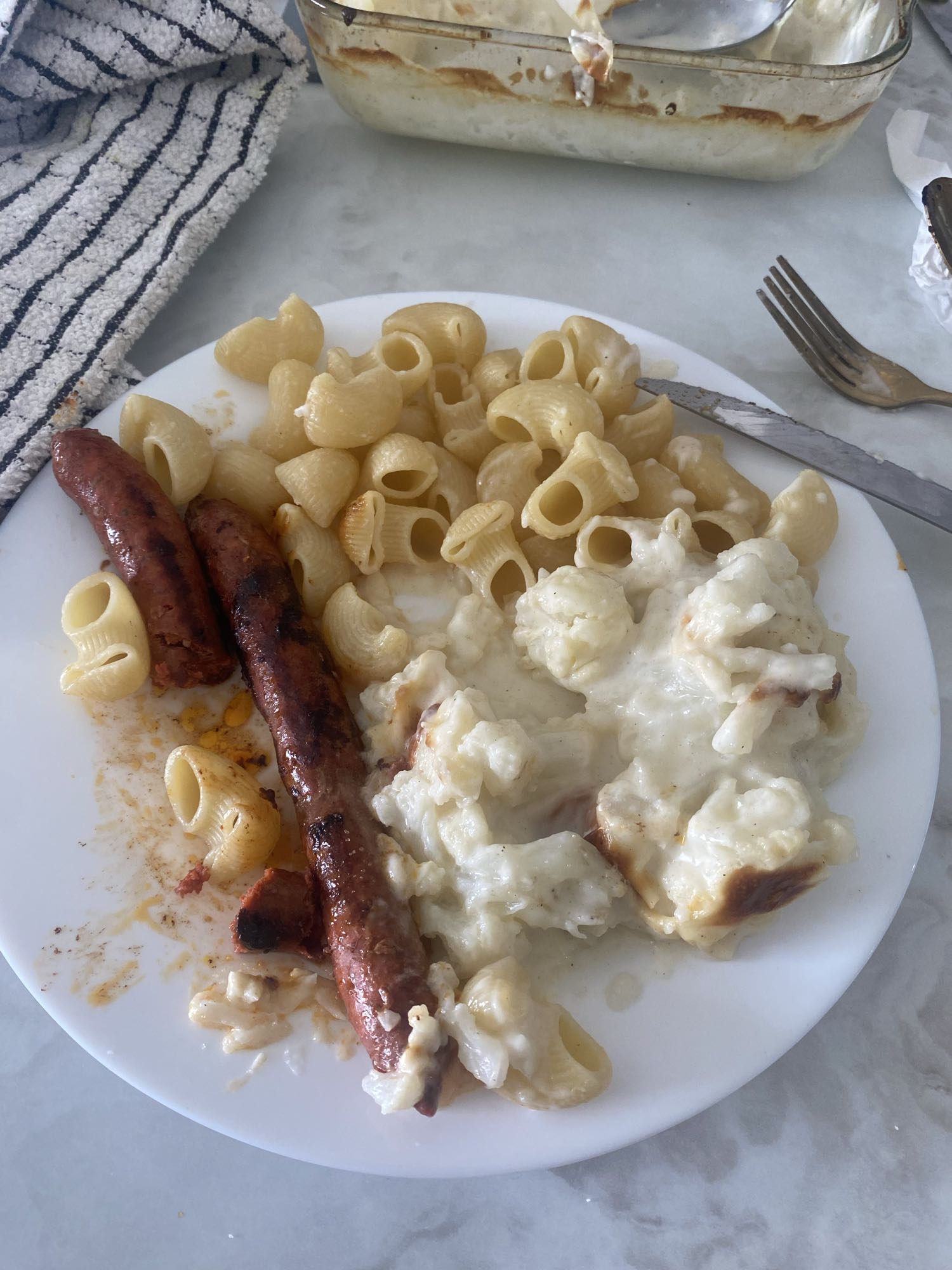Pâtes merguez gratinées à la béchamel