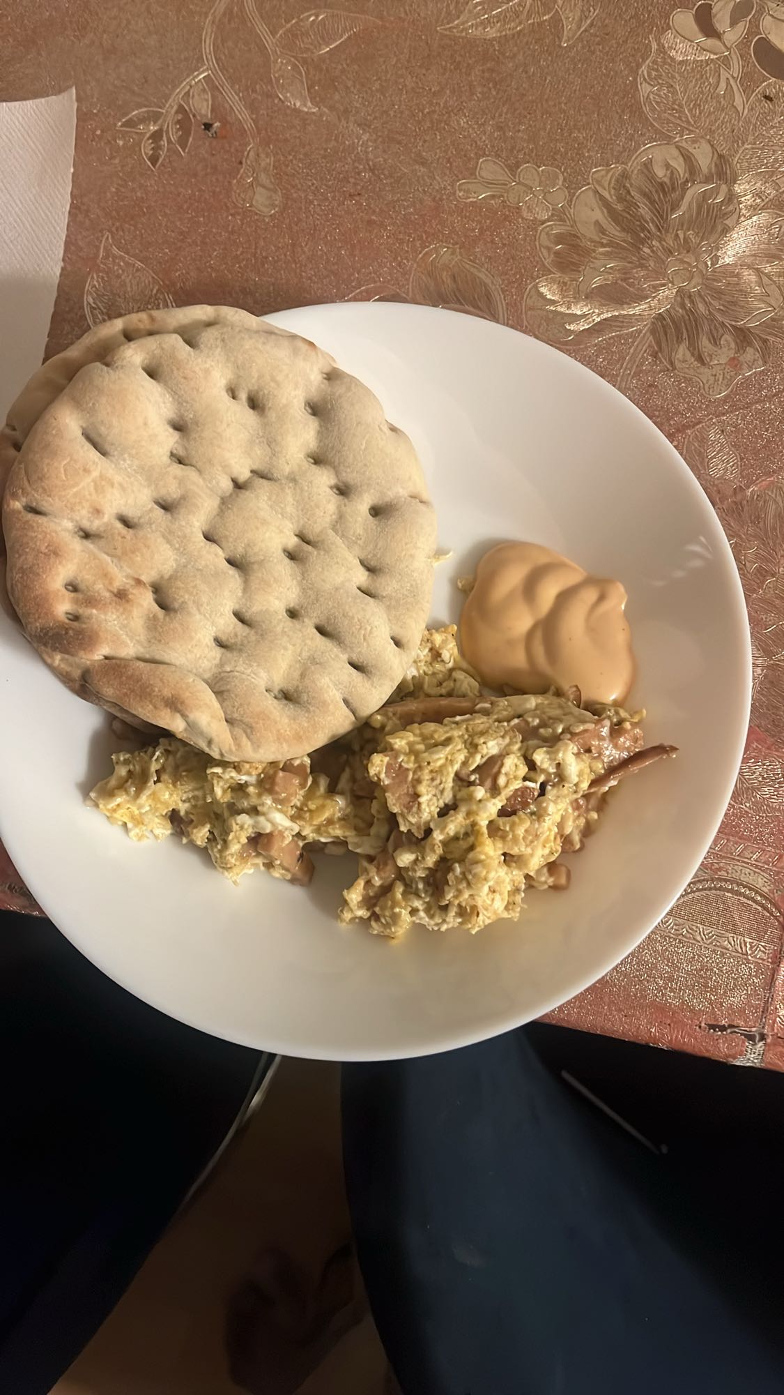 Flatbread Eggs and Sauce