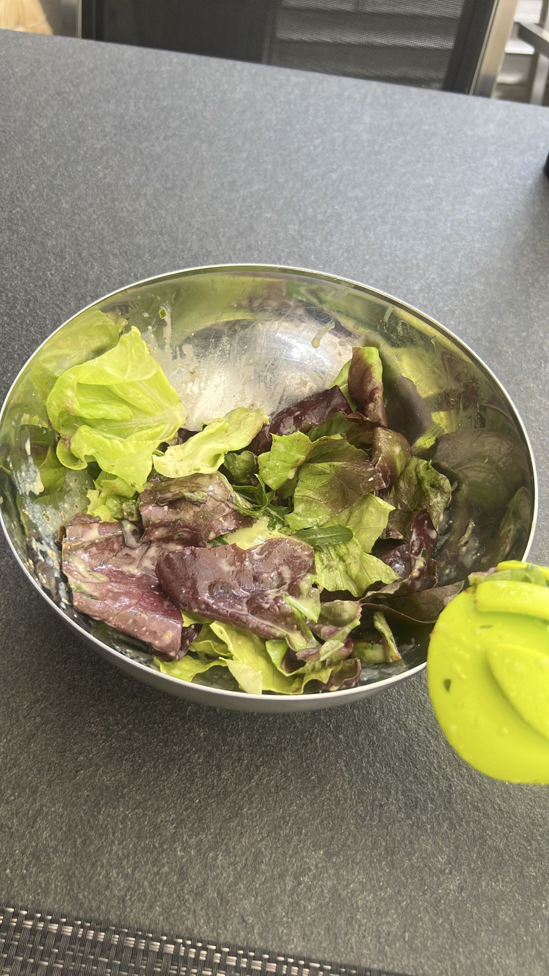 Blattsalat mit Dressing