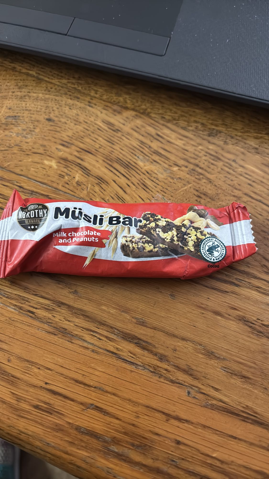 Müzliszelet tejcsokival