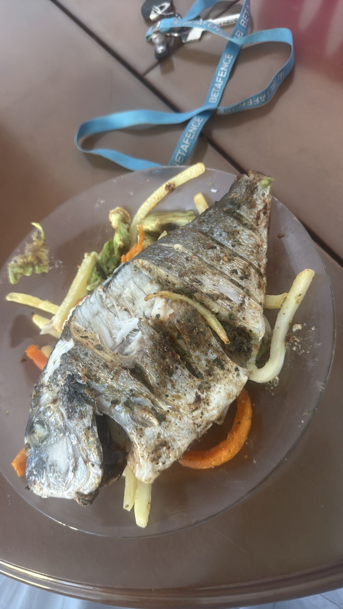 pescado con verduras