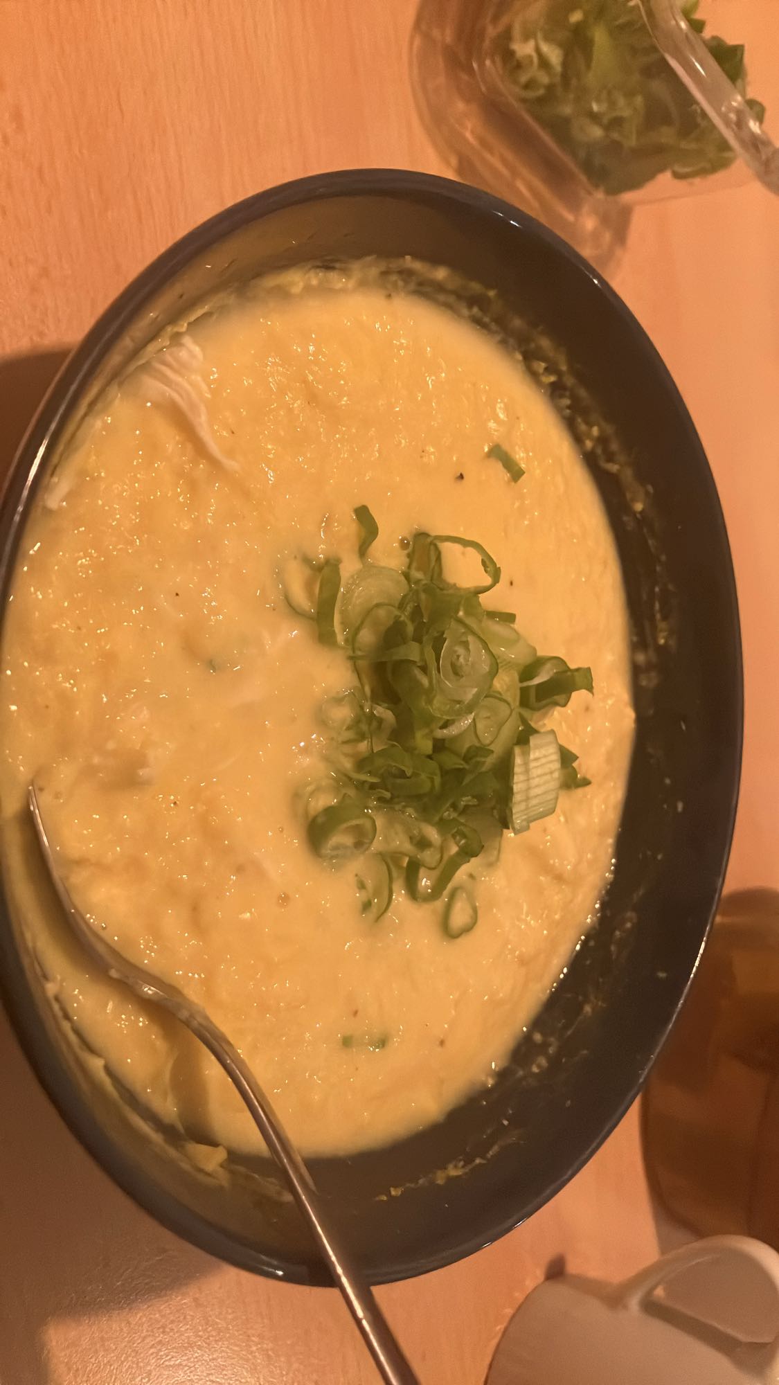 Sopa cremosa com queijo