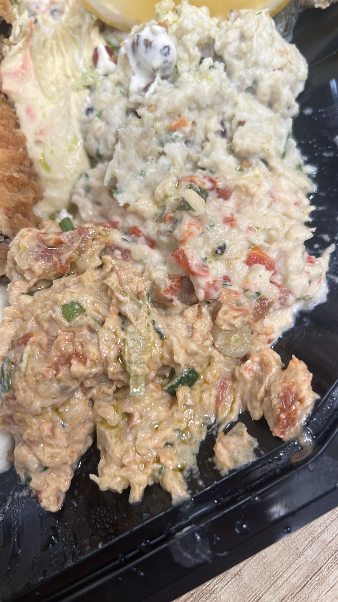 Salate cremoase mixte