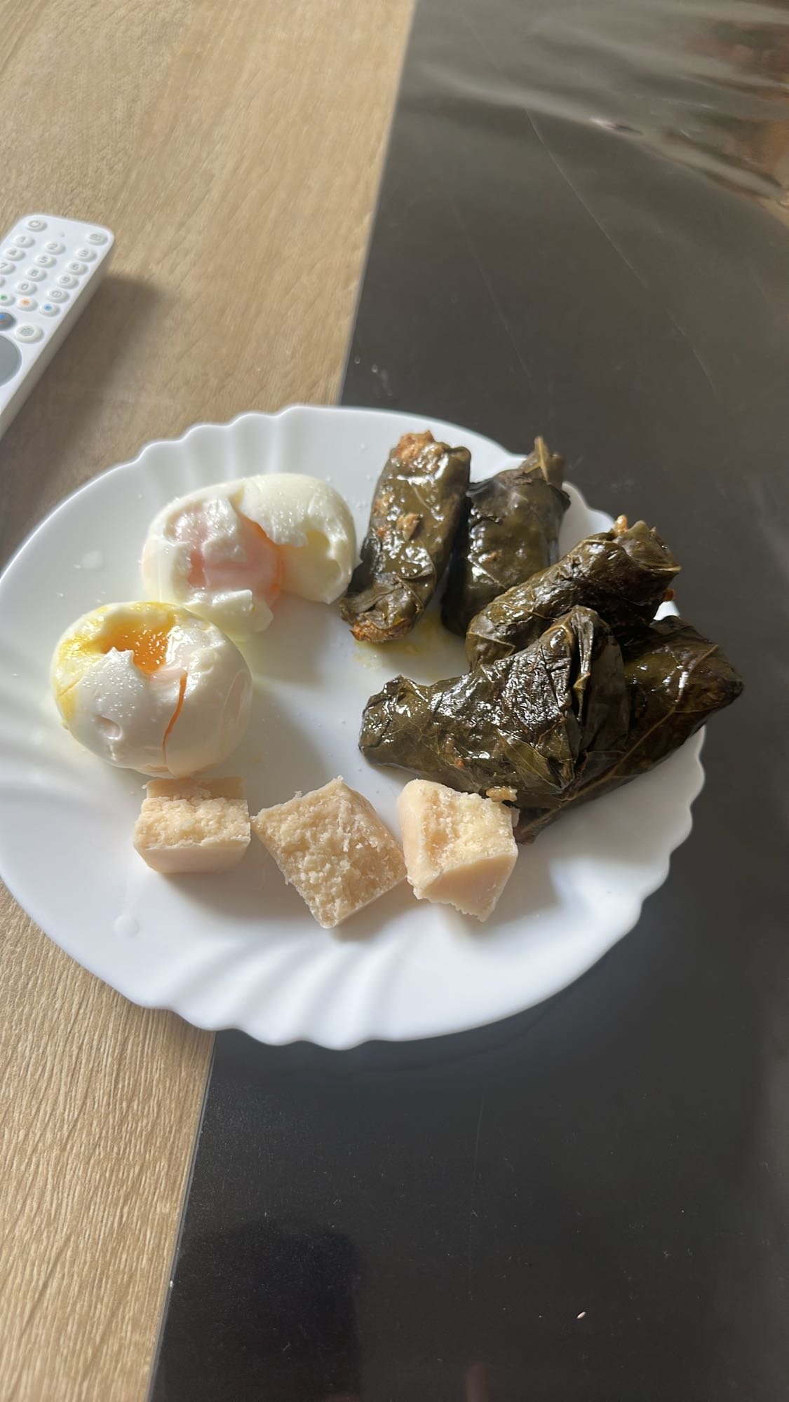 Sarmale cu ou si cascaval