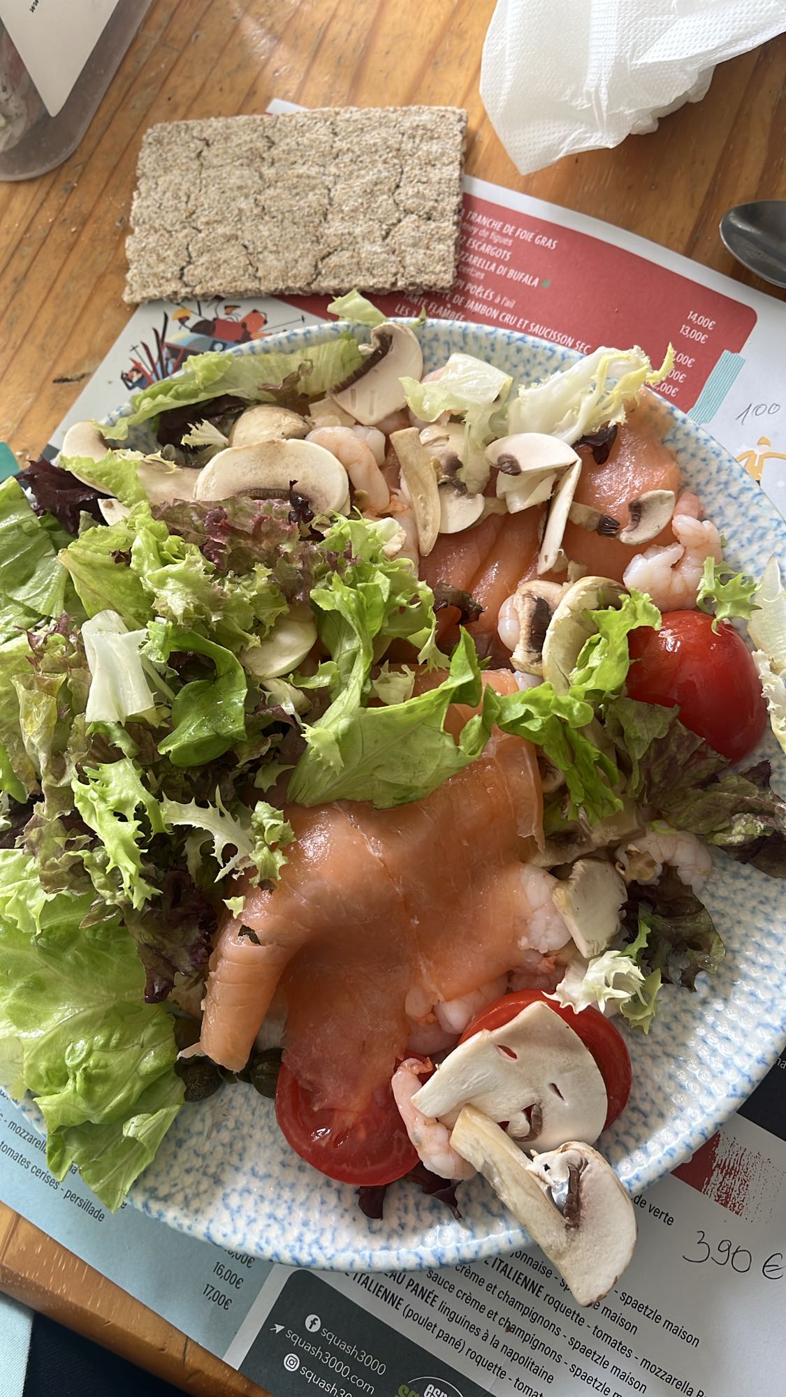 Salade saumon crevettes