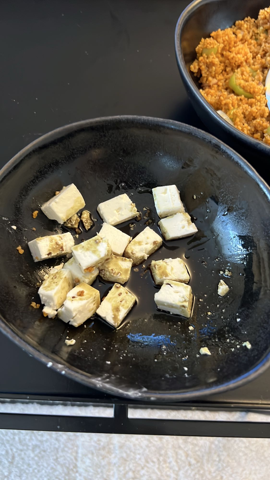 Feta mit Sesamsoße