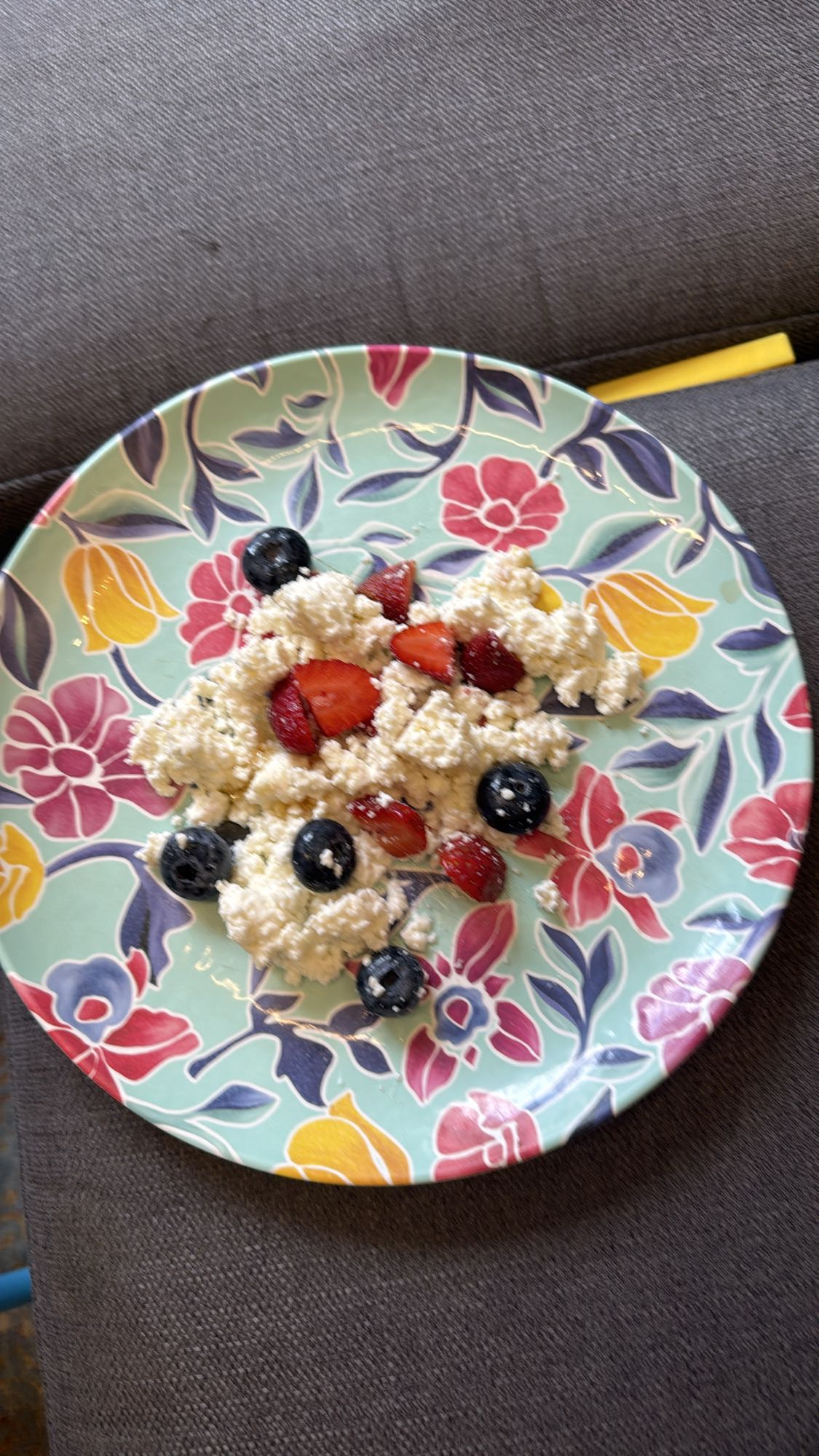 Cottage Cheese Berries