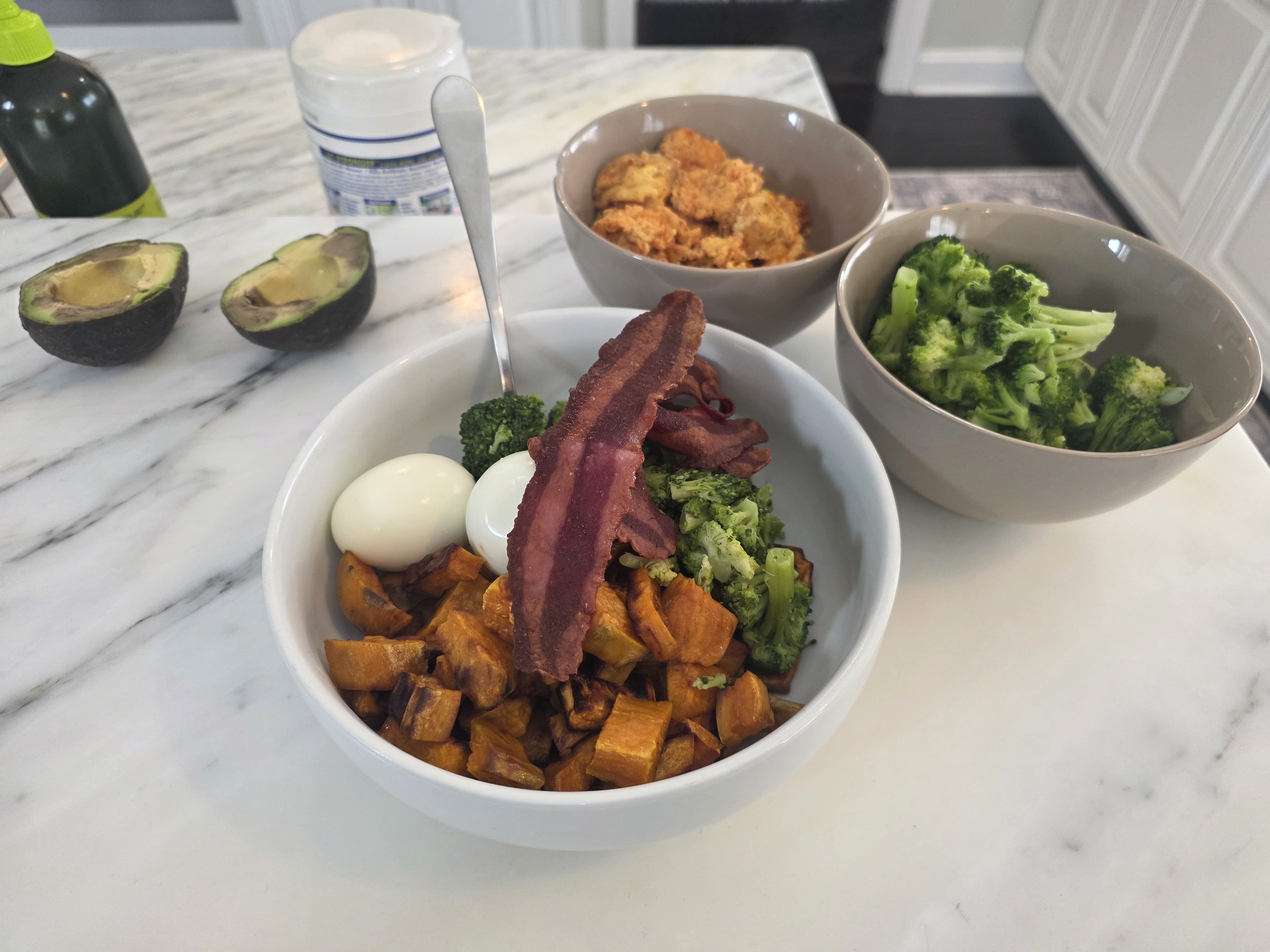 Egg Bacon Veggie Bowl