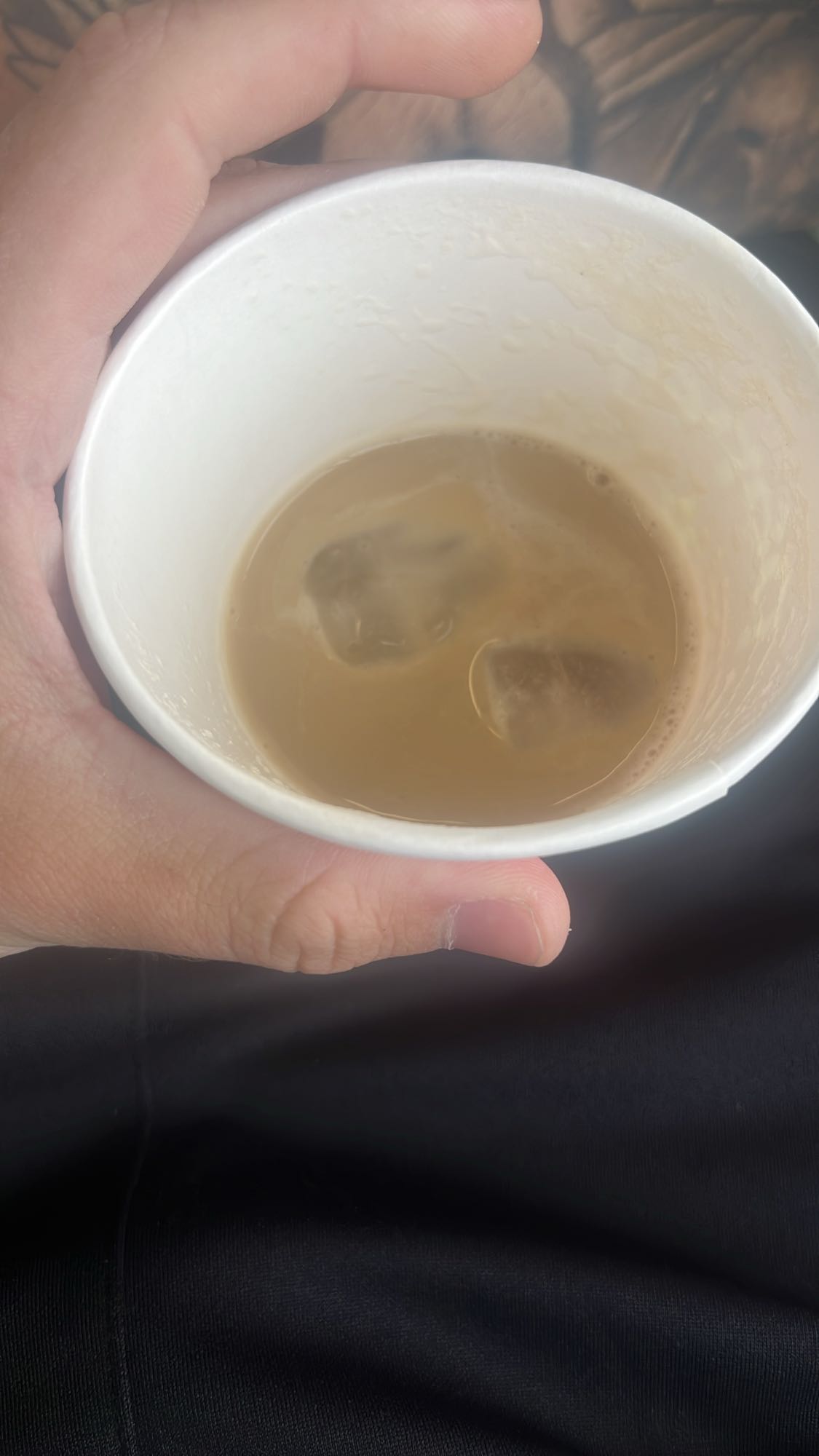 café con leche frío