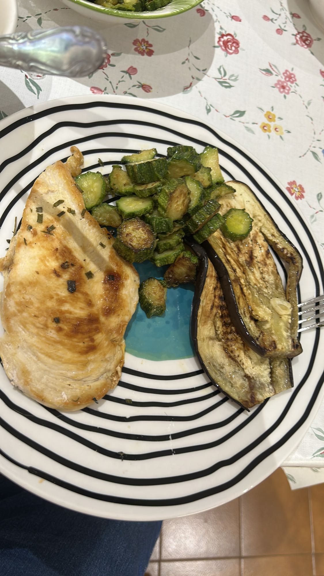 Pollo con verdure