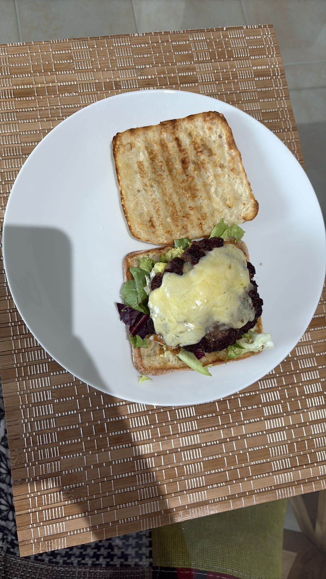 Cheeseburger Toast