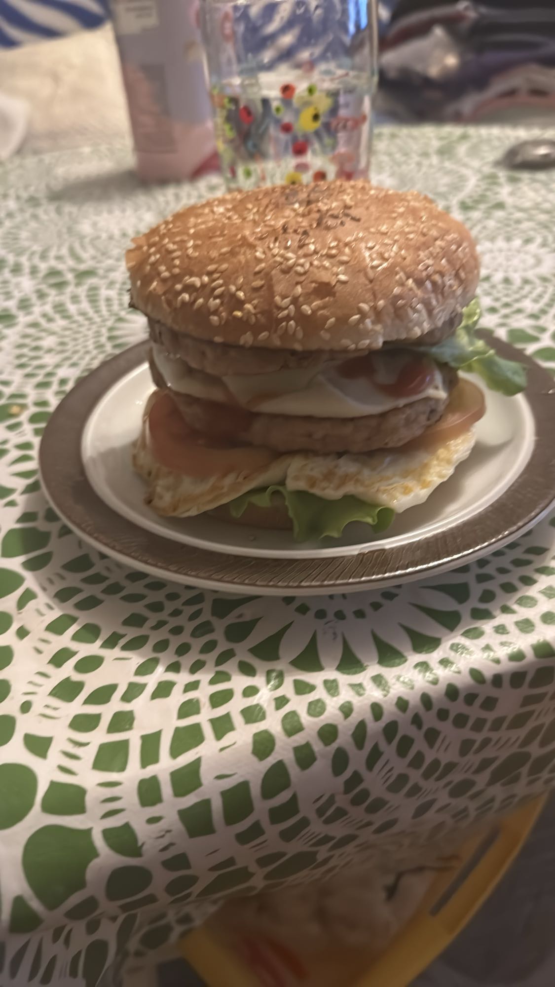 Hamburgare med ägg