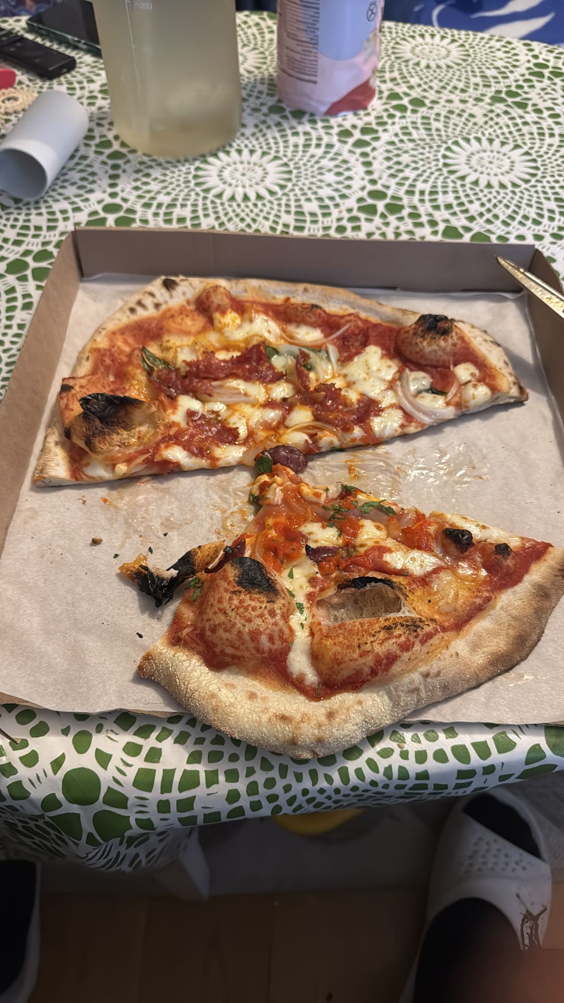 Pizzabitar med salami