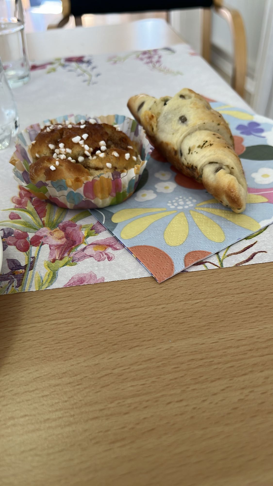 Kanelbulle och chokoladhorn