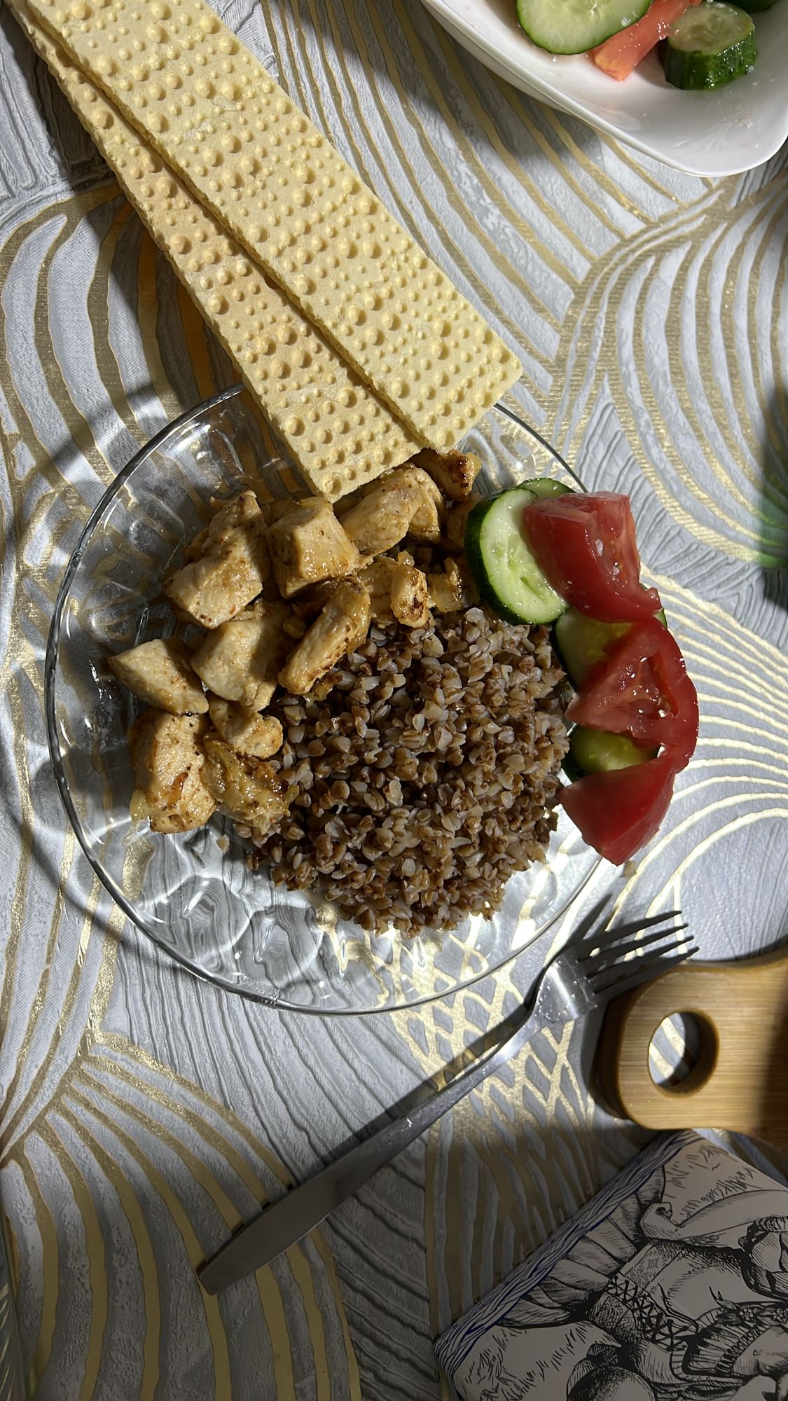 Курица с гречкой
