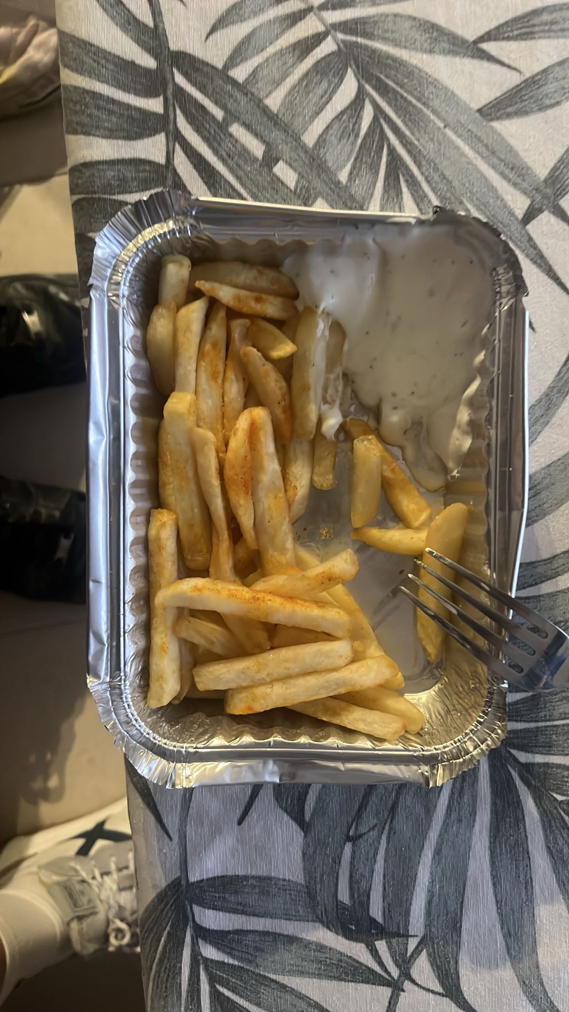 papas fritas con salsa