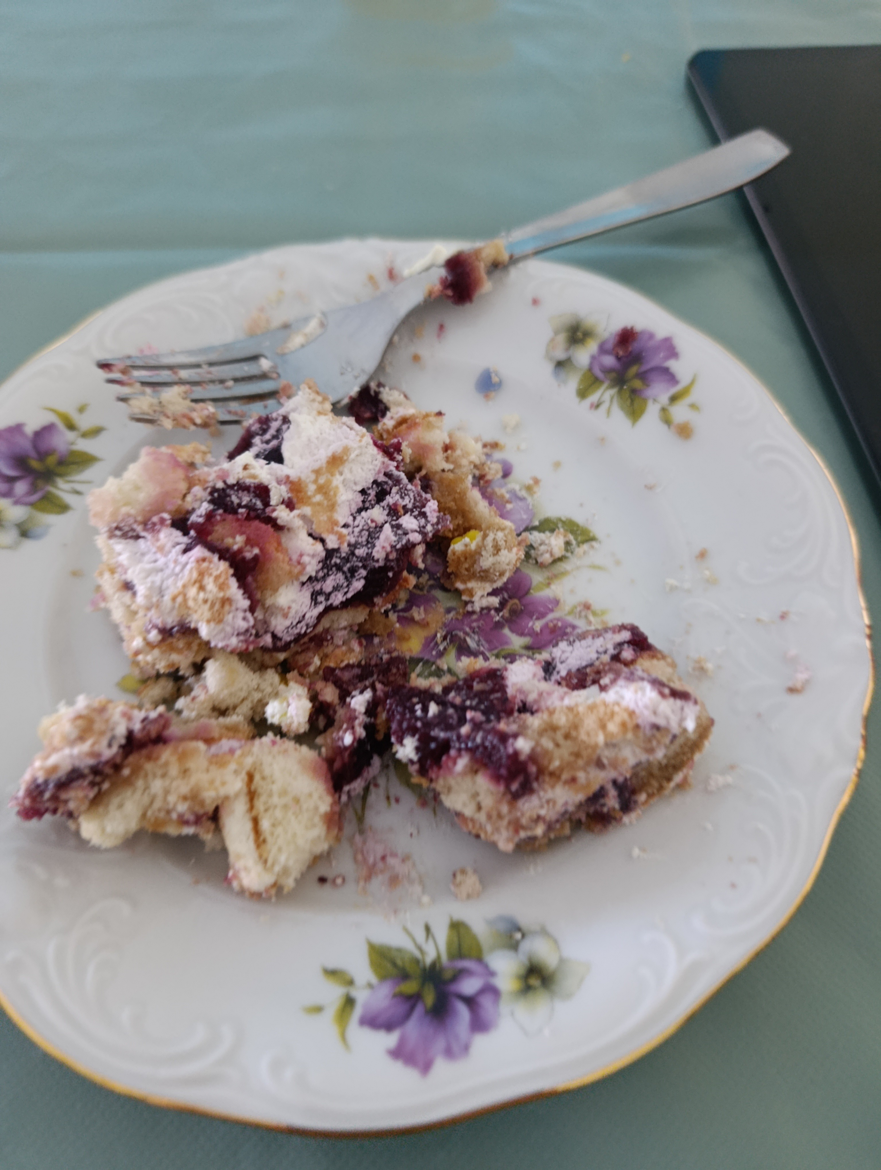 pastel de frutos rojos