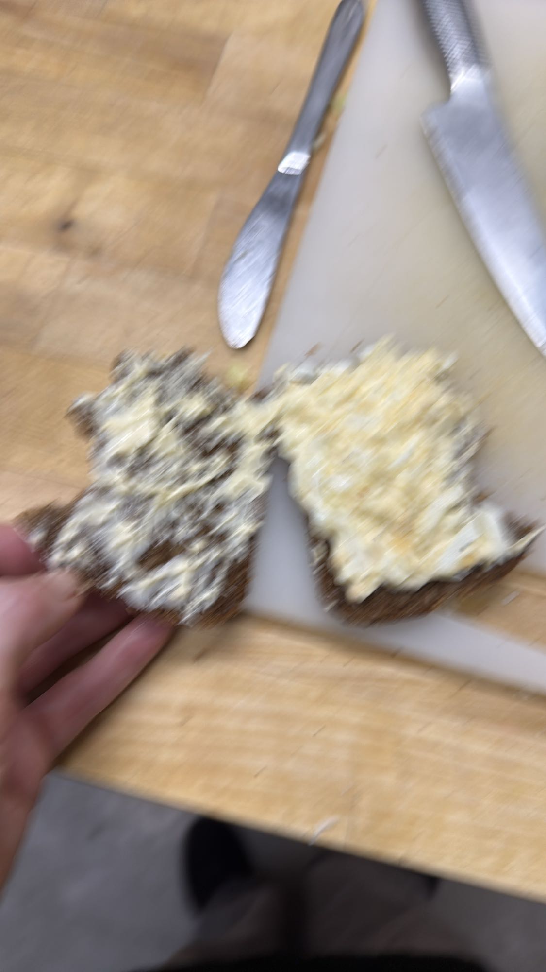 Brood met eiersalade