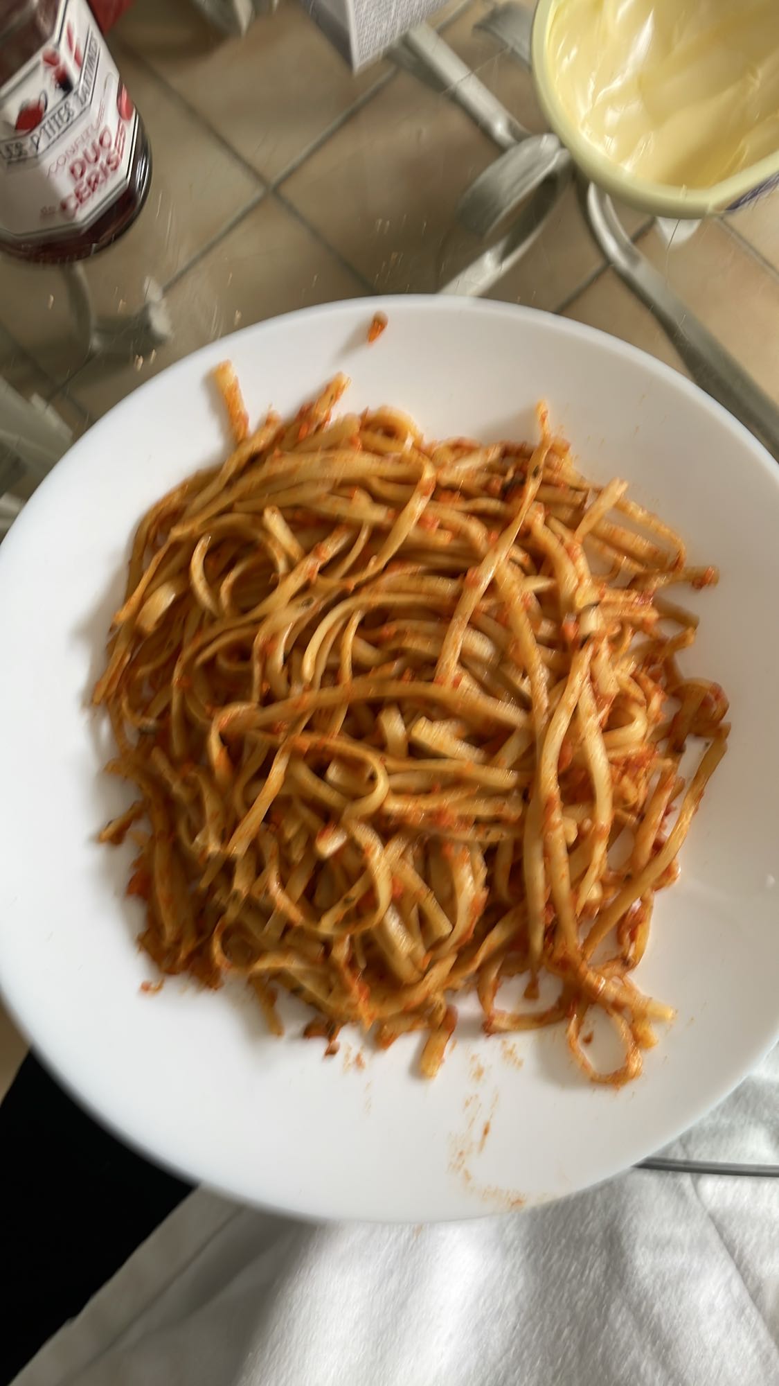 Pâtes sauce tomate