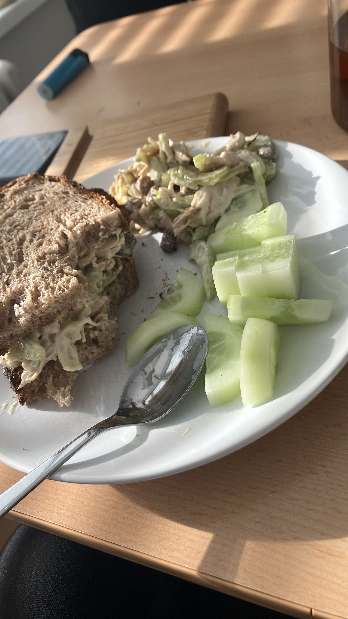 Sanduíche com salada