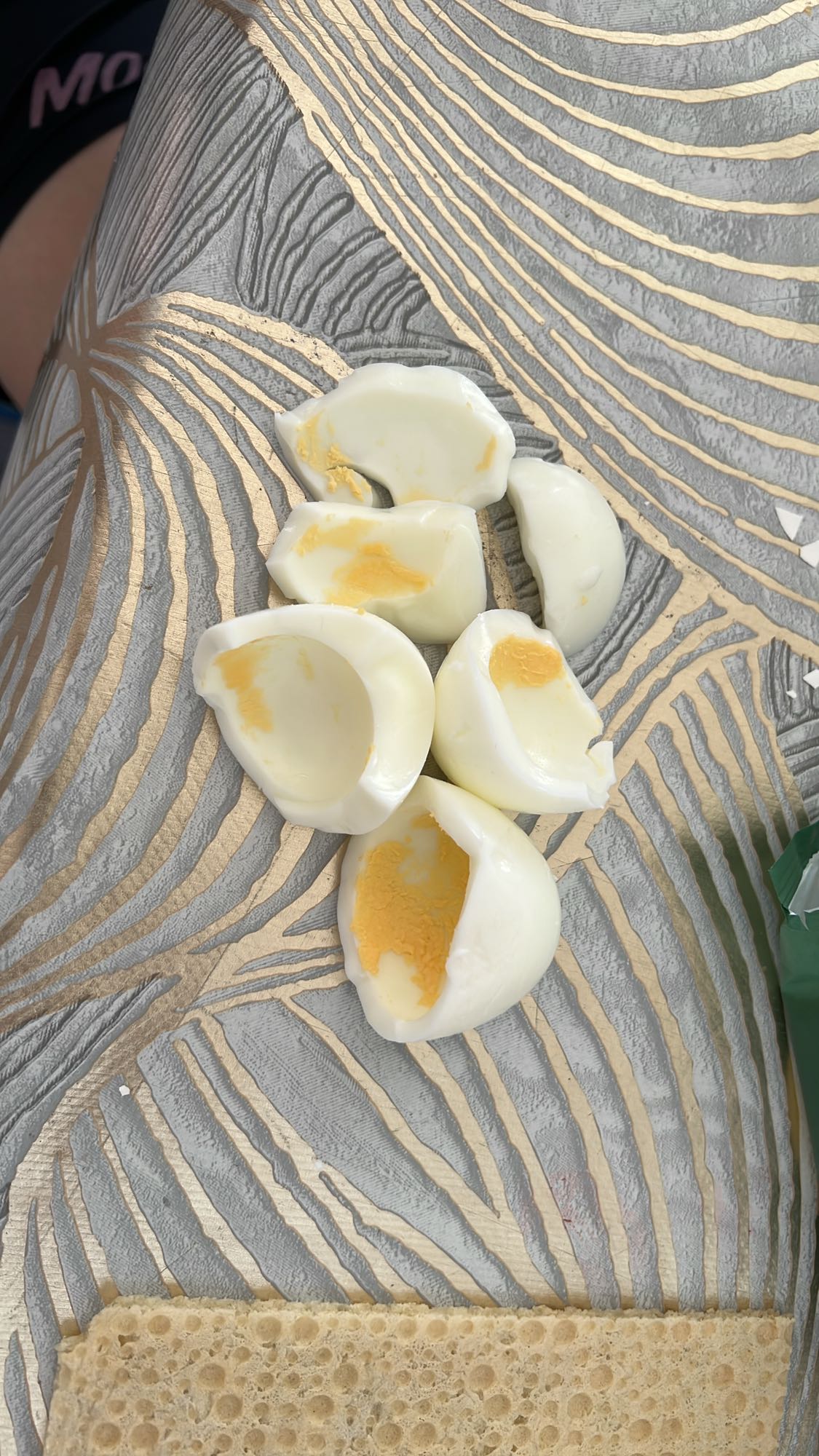 Варёные яйца