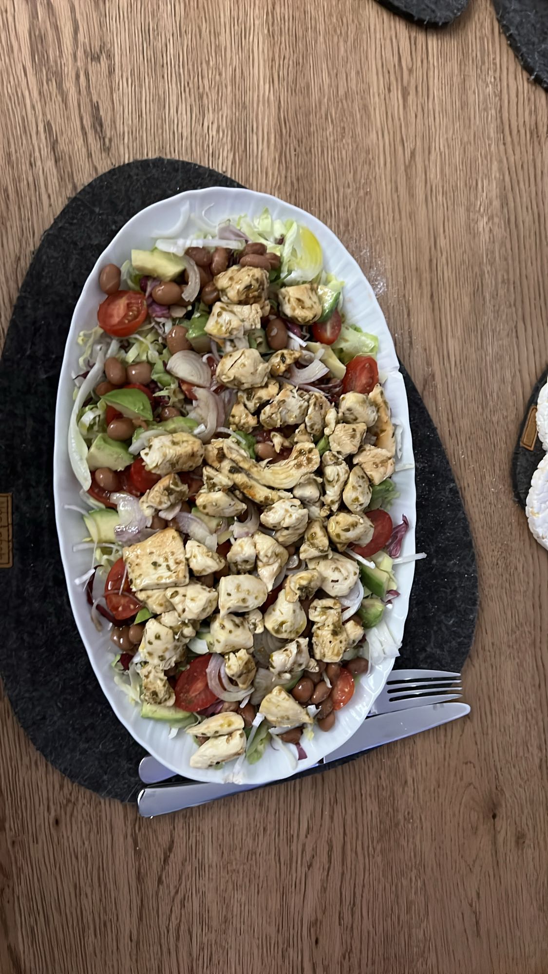 Insalata pollo e fagioli