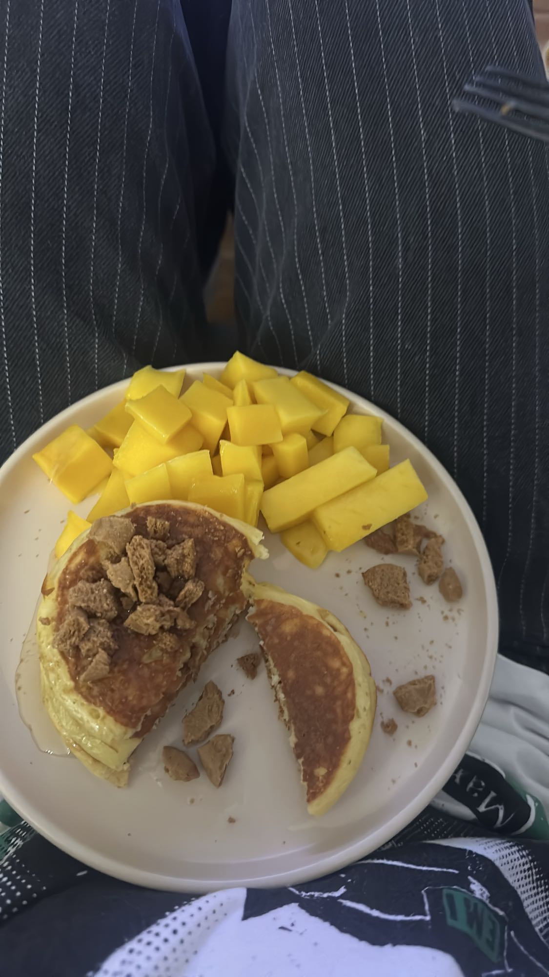 Pancakes et mangue