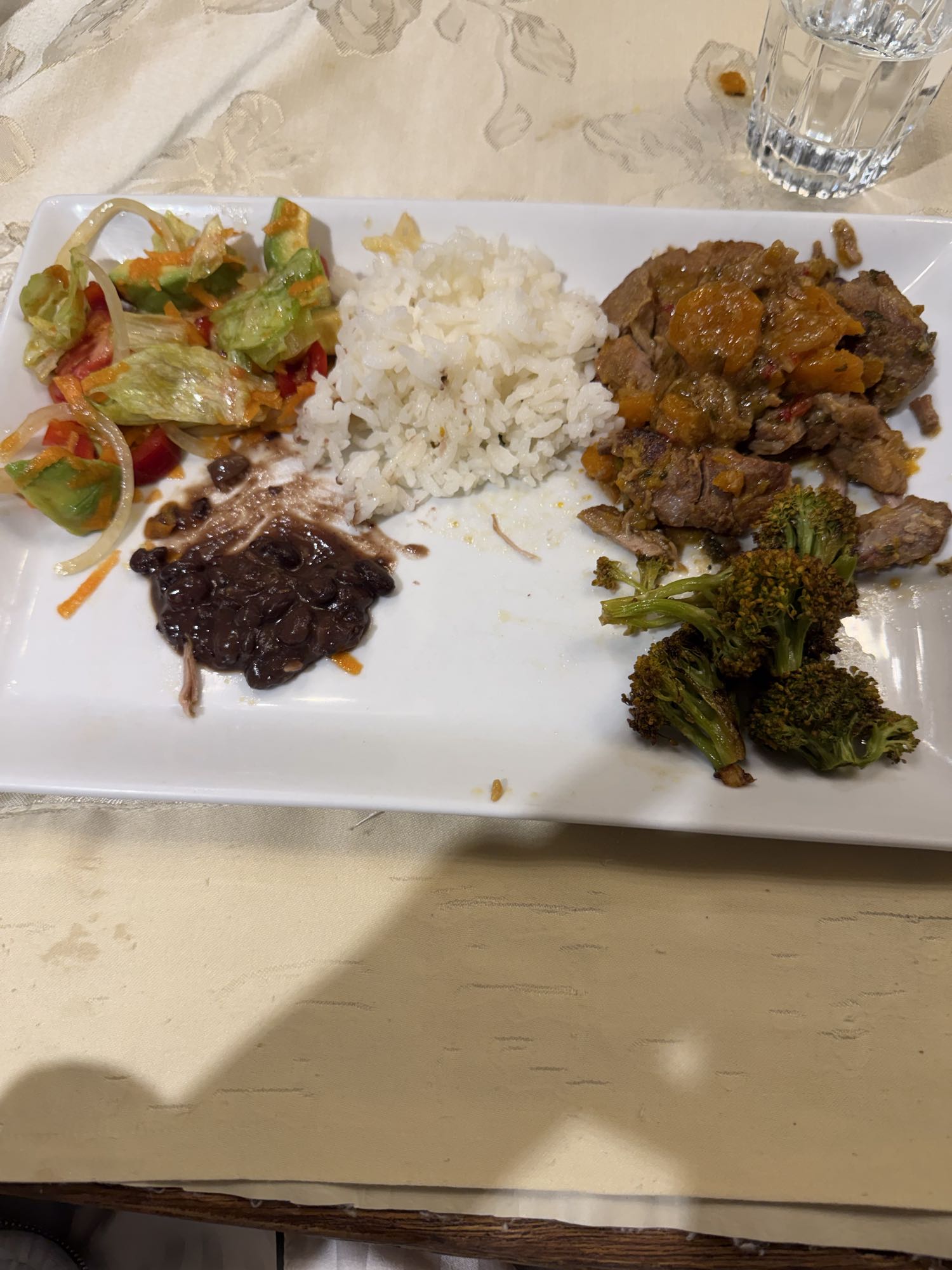 plato mixto con arroz