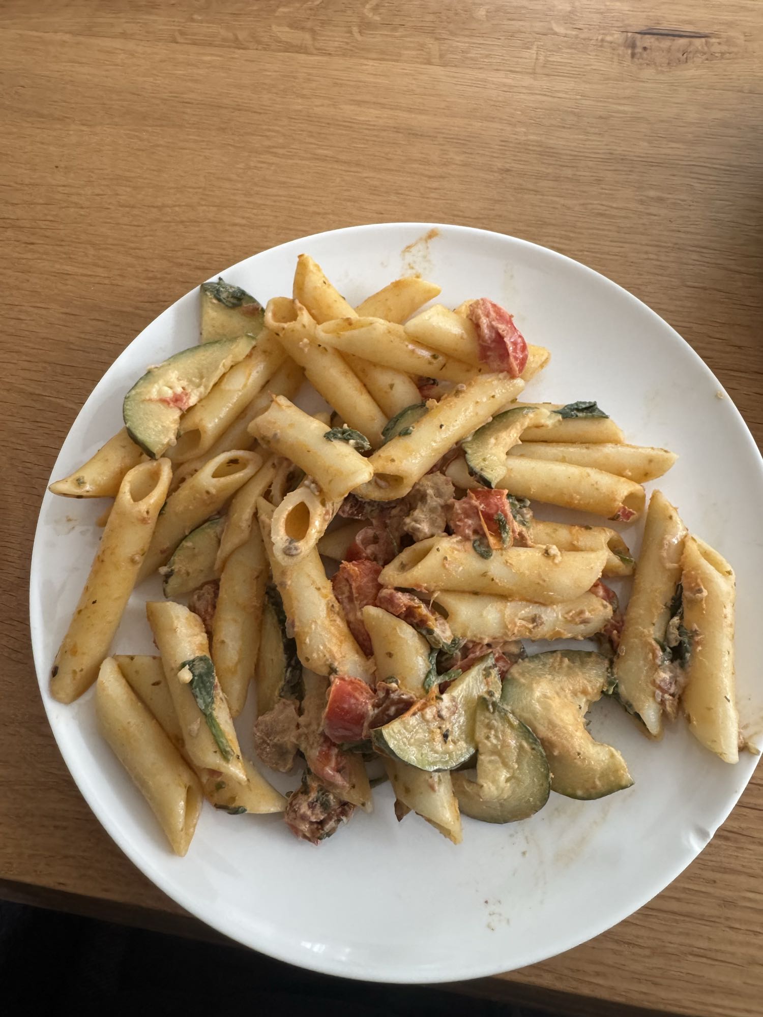 Penne mit Zucchini