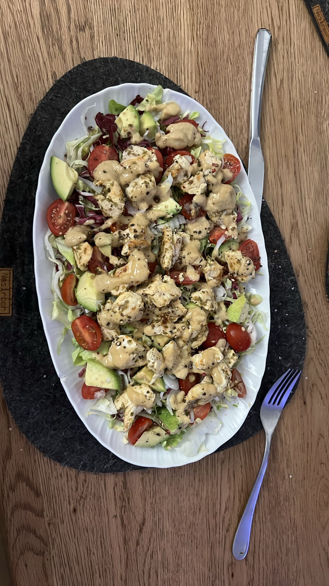 Insalata pollo avocado