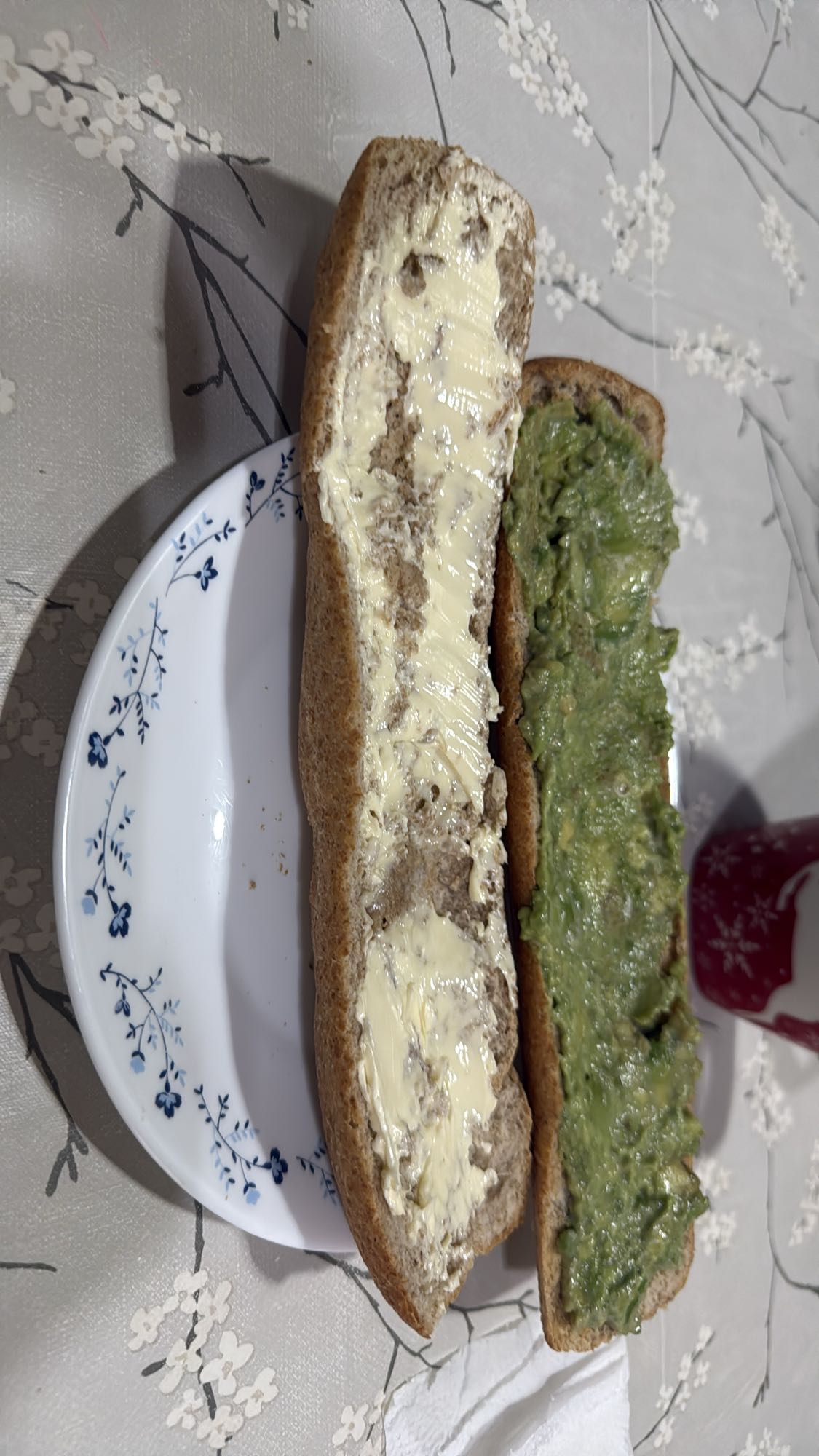 Tostadas con aguacate