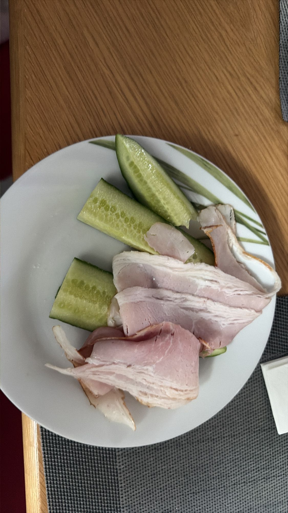 Gurke mit Schinken