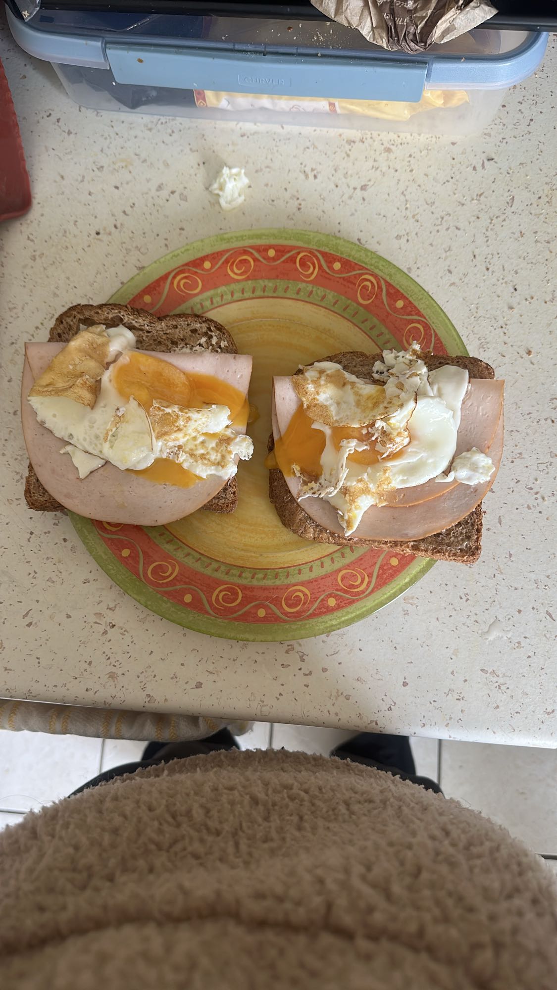 Tartines oeuf jambon