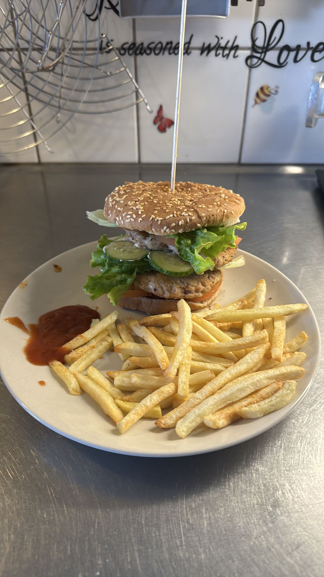 Dubbelburgare med pommes